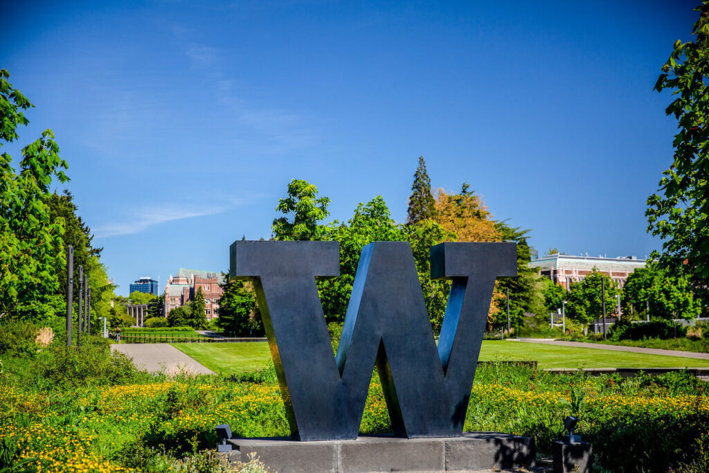 The University of Washington bronze “W” statue on campus